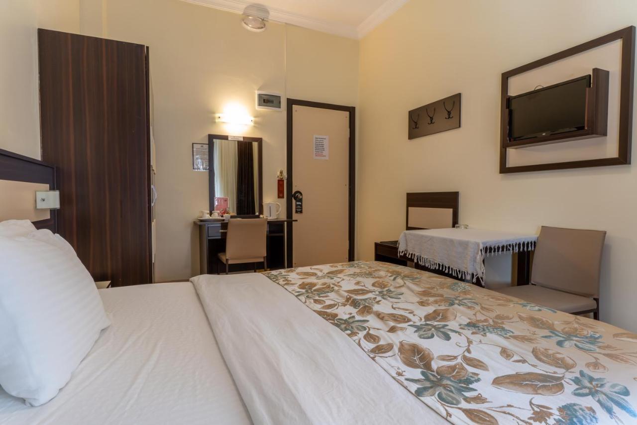 Hotel Karacam Foça Ngoại thất bức ảnh